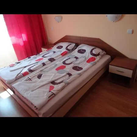 Vendégház Lazur