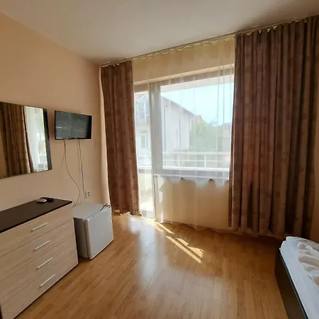 Lazur Vendégház Obzor