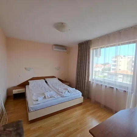 Vendégház Lazur 4*