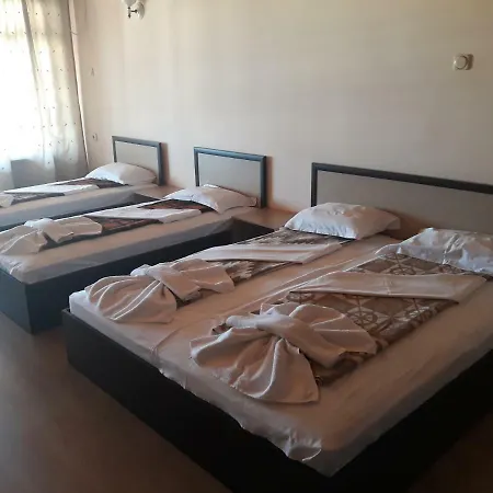 Lazur Vendégház Obzor
